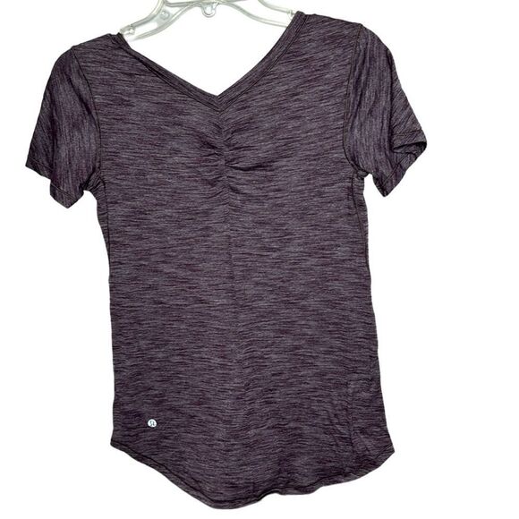 Lululemon Heathered Purple Intense-Tee Short Sleeve Lightweight Top. Size 6. - Picture 4 of 6